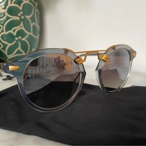 BRAND NEW Krewe St. Louis Mirrored Opal sunglasses